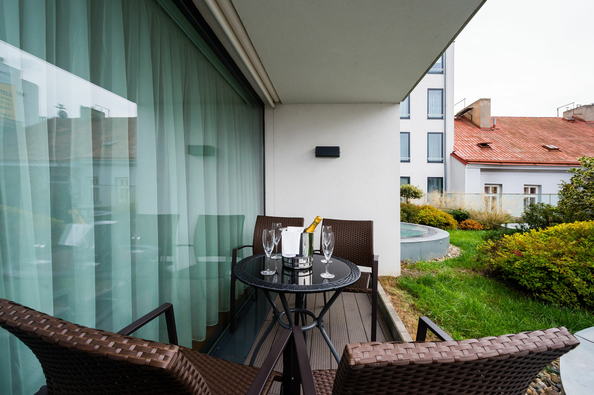Karlin Residence By Tkc Prága Kültér fotó